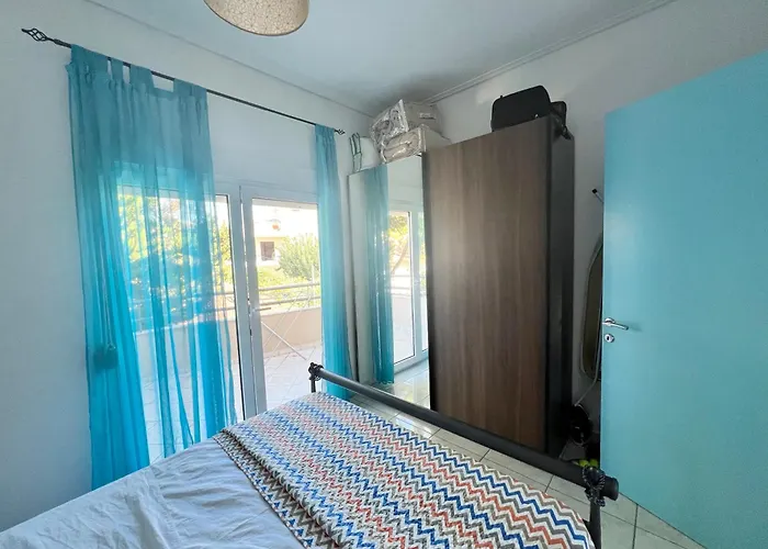 Apartment Seaside For 6 People - Alykes Dhimini