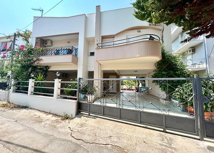 Seaside For 6 People - Alykes Dhimini