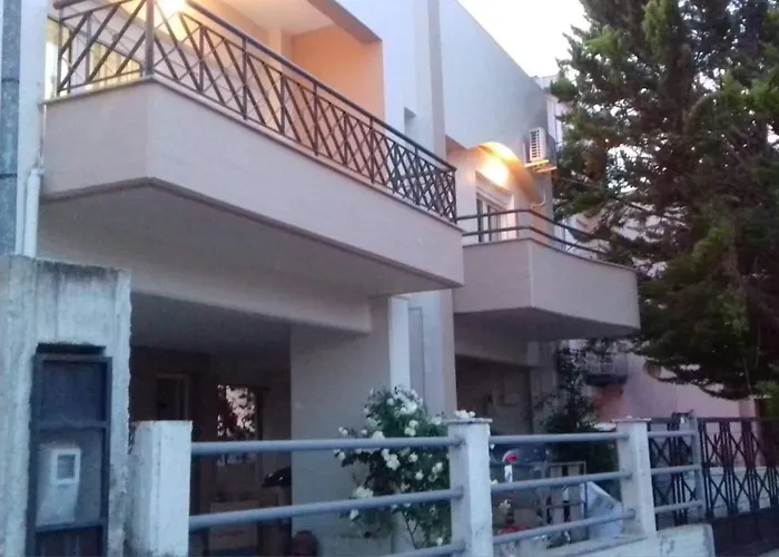 Seaside For 6 People - Alykes Dhimini