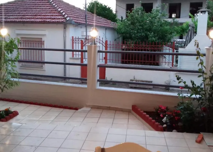 Apartment Seaside For 6 People - Alykes